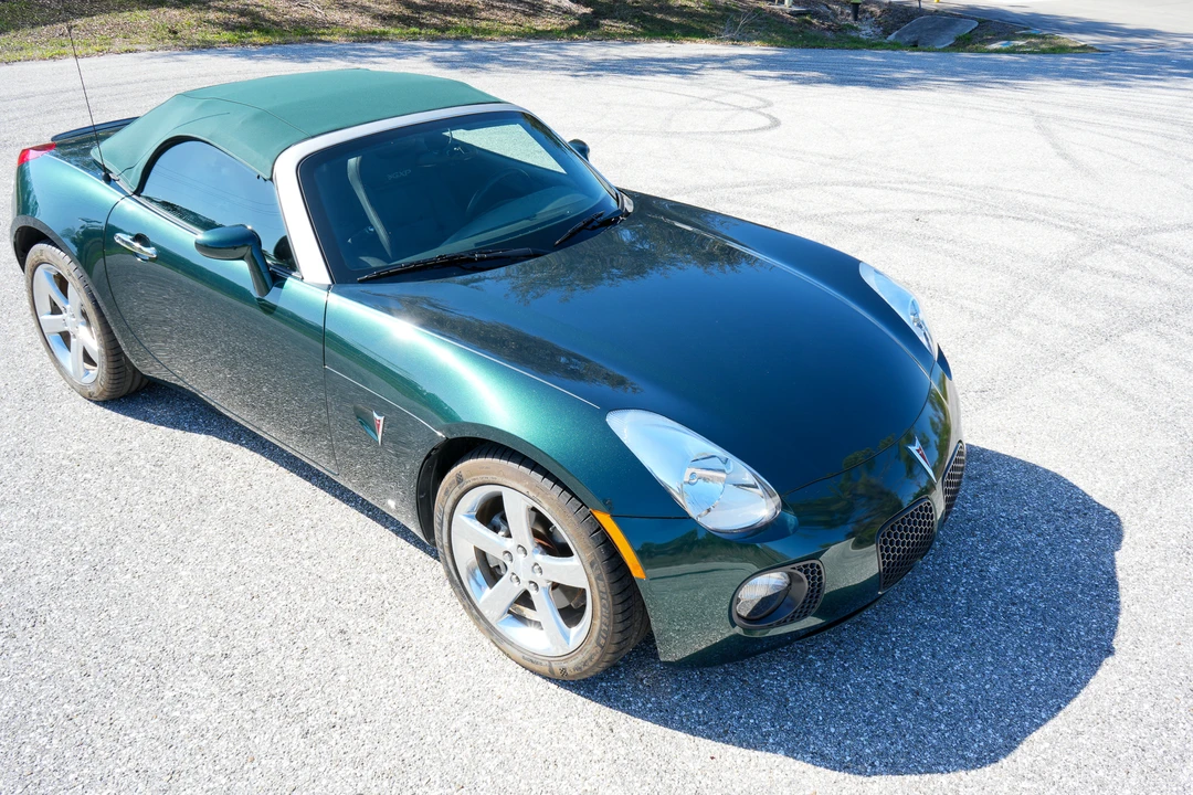 2007 Pontiac Solstice GXP - Image 14 of 31