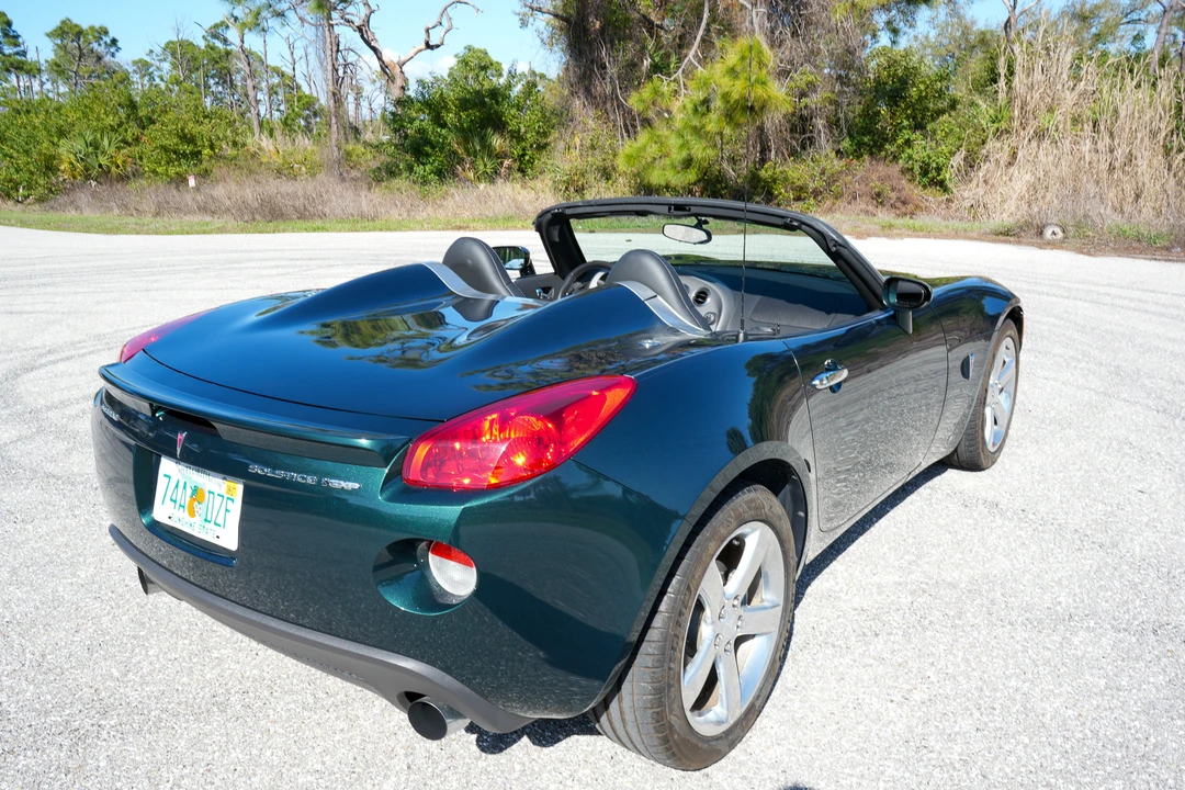 2007 Pontiac Solstice GXP - Image 19 of 31