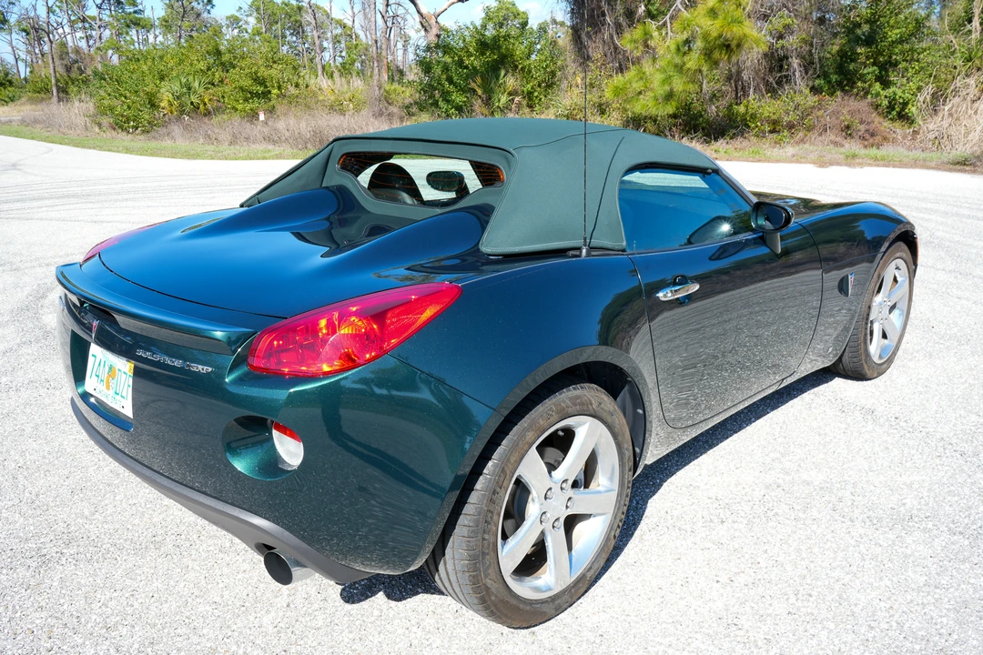 2007 Pontiac Solstice GXP - Image 9 of 31