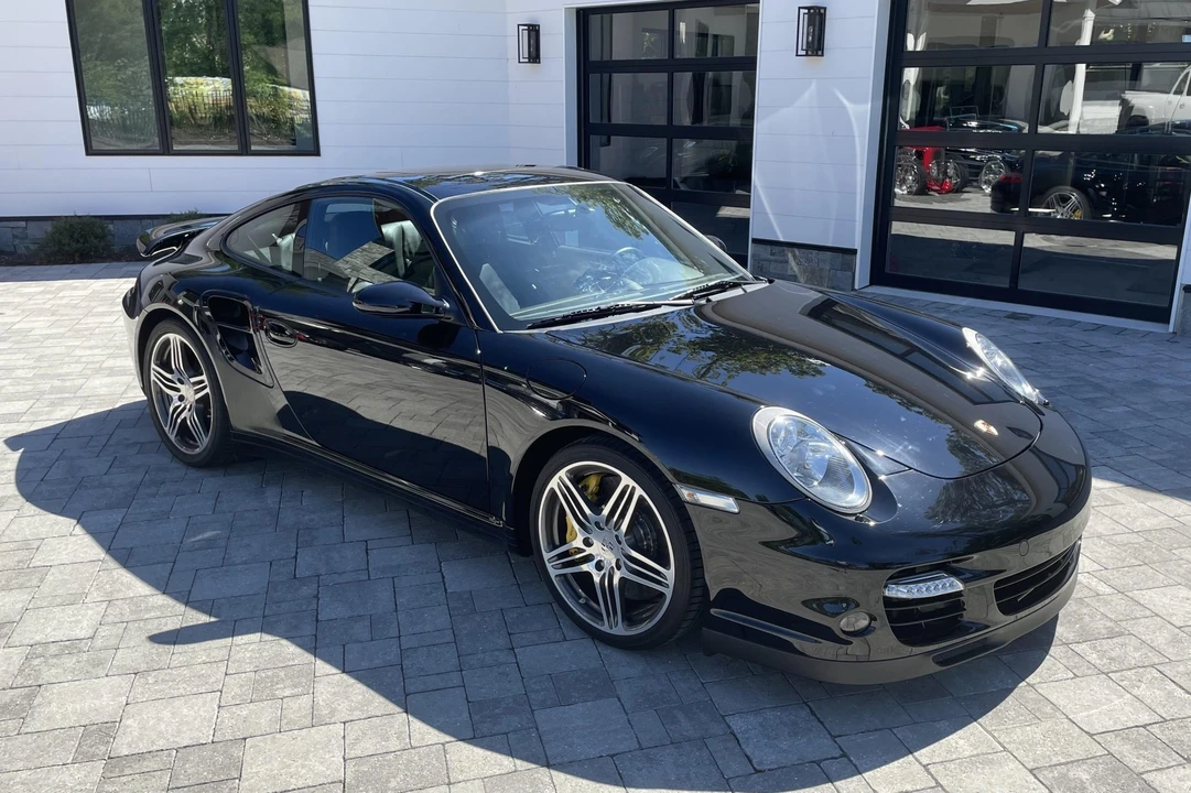 2007 Porsche 997 Turbo - Image 2 of 31