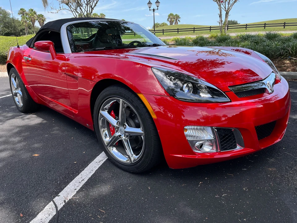 2007 Saturn Sky Red Line - Image 3 of 31