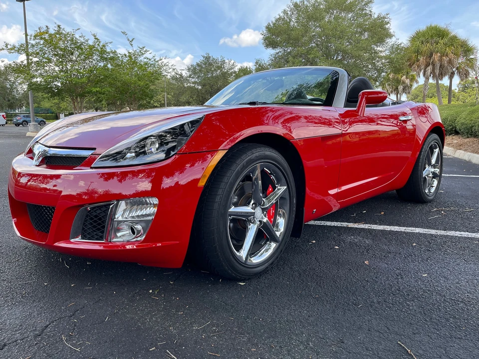2007 Saturn Sky Red Line - Image 9 of 31
