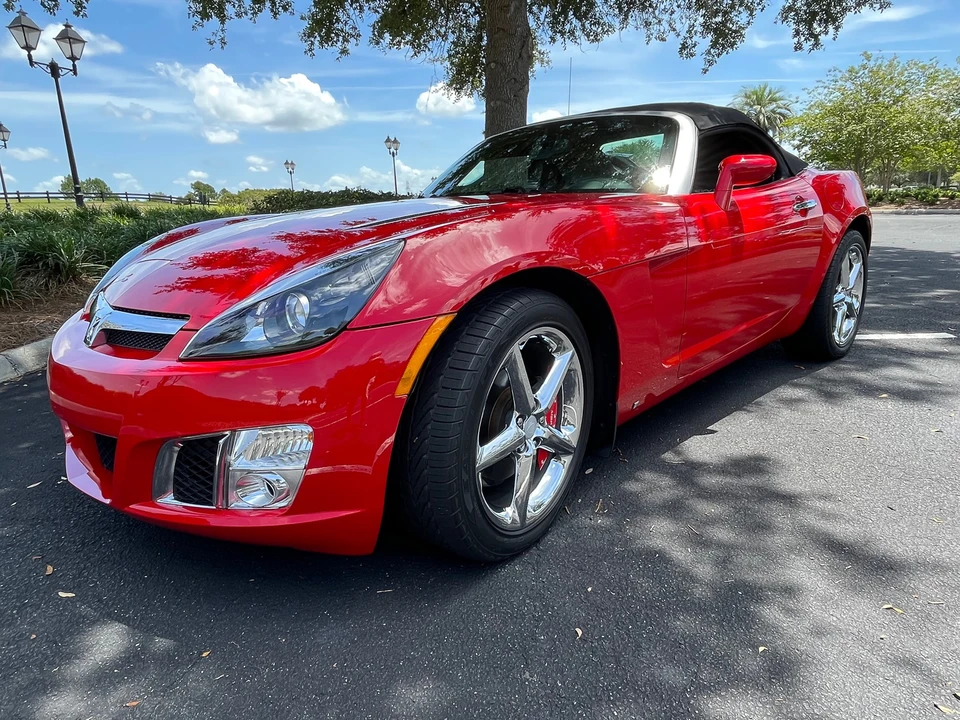 2007 Saturn Sky Red Line - Image 10 of 31