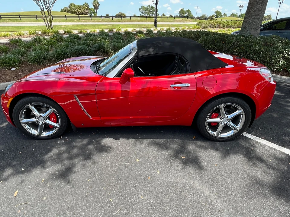 2007 Saturn Sky Red Line - Image 14 of 31