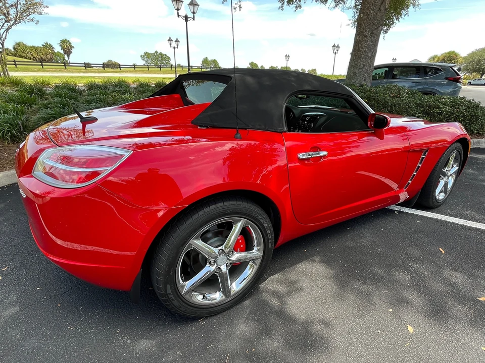 2007 Saturn Sky Red Line - Image 20 of 31