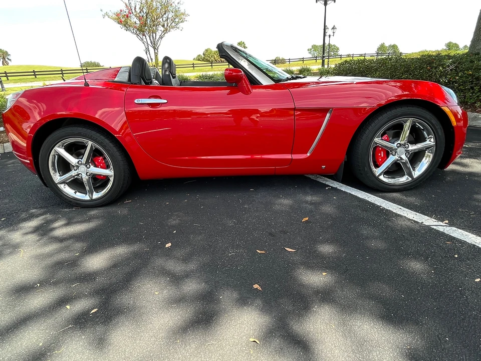 2007 Saturn Sky Red Line - Image 24 of 31
