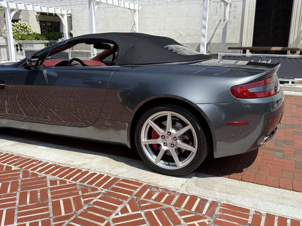 2008 Aston Martin V8 Vantage (2006-2017) - Image 30 of 31