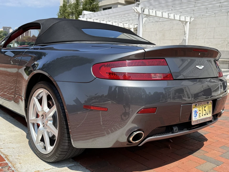 2008 Aston Martin V8 Vantage (2006-2017) - Image 31 of 31