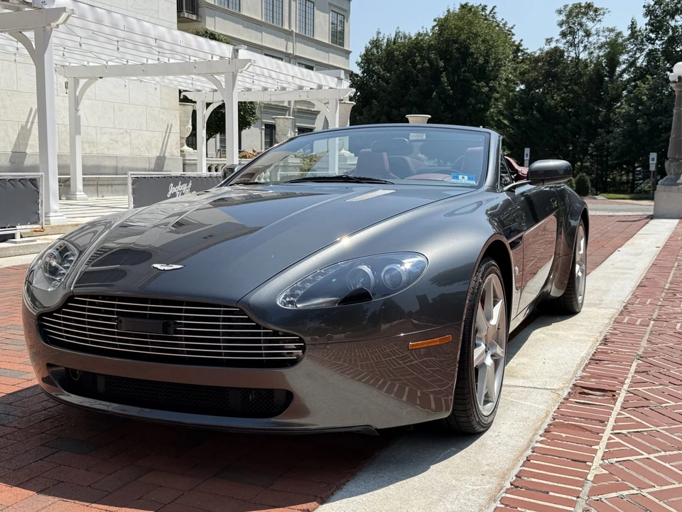 2008 Aston Martin V8 Vantage (2006-2017) - Image 2 of 31