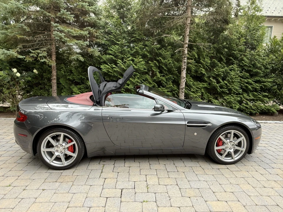 2008 Aston Martin V8 Vantage (2006-2017) - Image 27 of 31