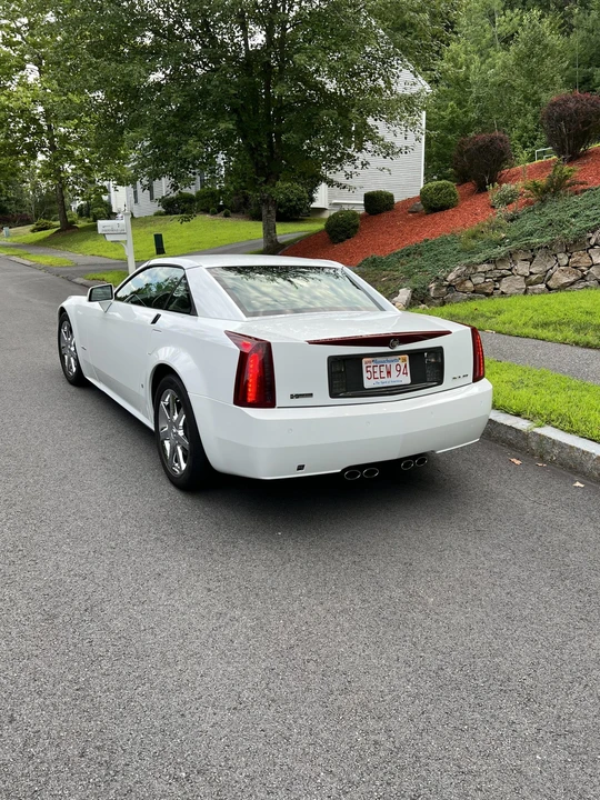 2008 Cadillac XLR - Image 6 of 31