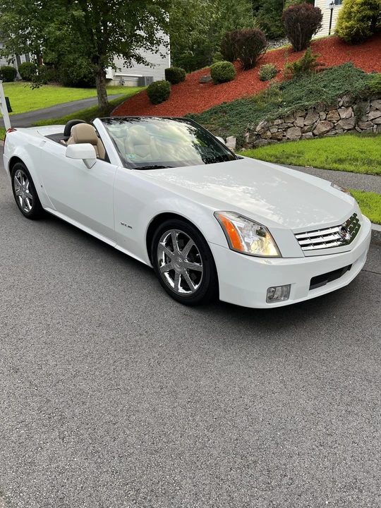 2008 Cadillac XLR - Image 19 of 31