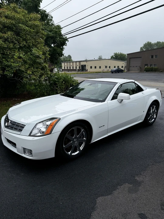 2008 Cadillac XLR - Image 3 of 31