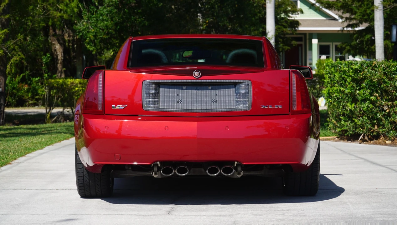 2008 Cadillac XLR-V - Image 14 of 31