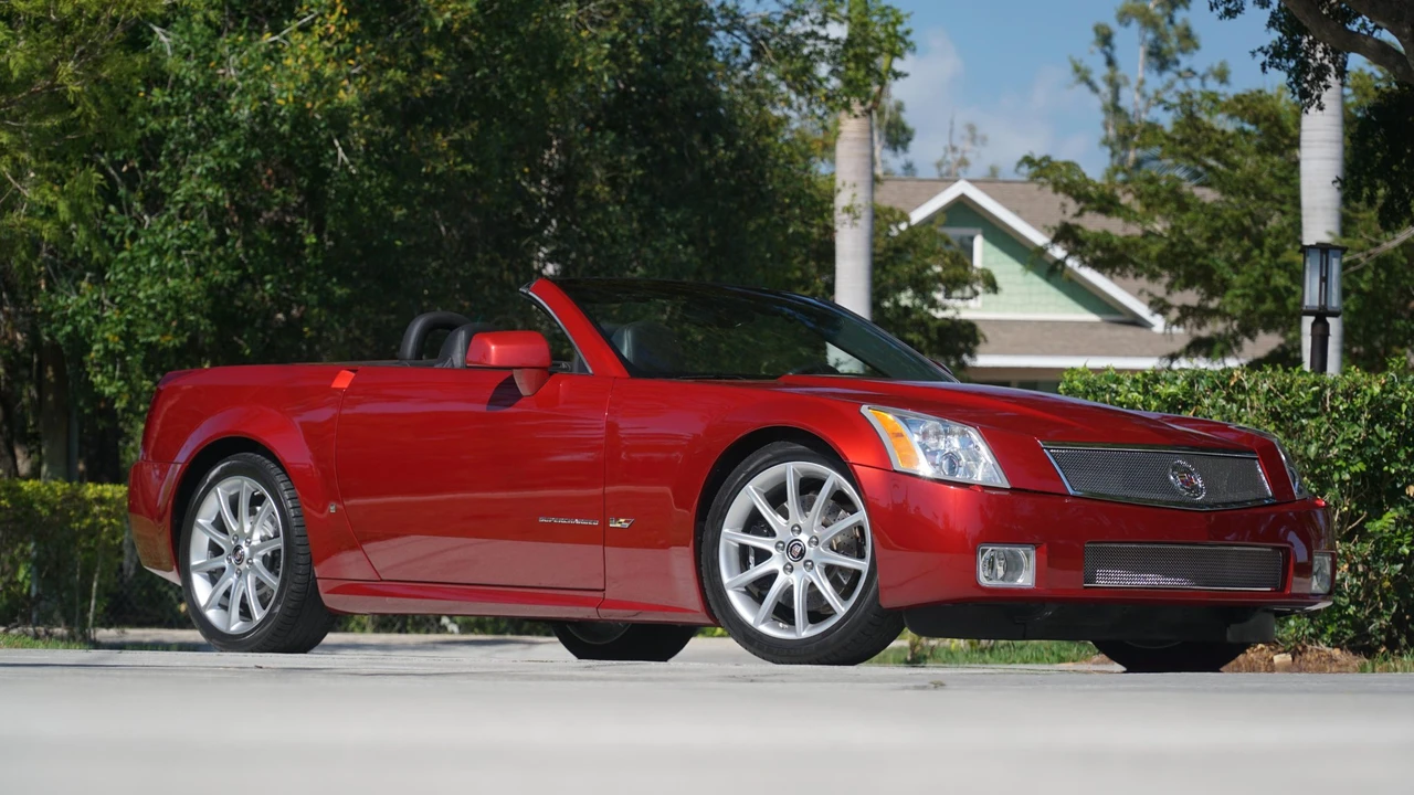 2008 Cadillac XLR-V - Image 31 of 31