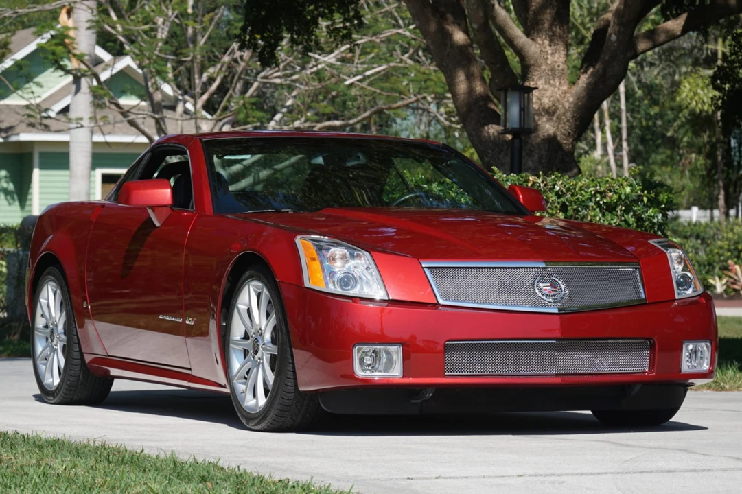 2008 Cadillac XLR-V - Image 22 of 31