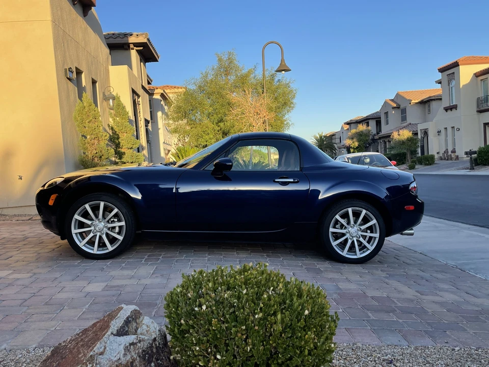 2008 Mazda NC MX-5 Miata - Image 20 of 31