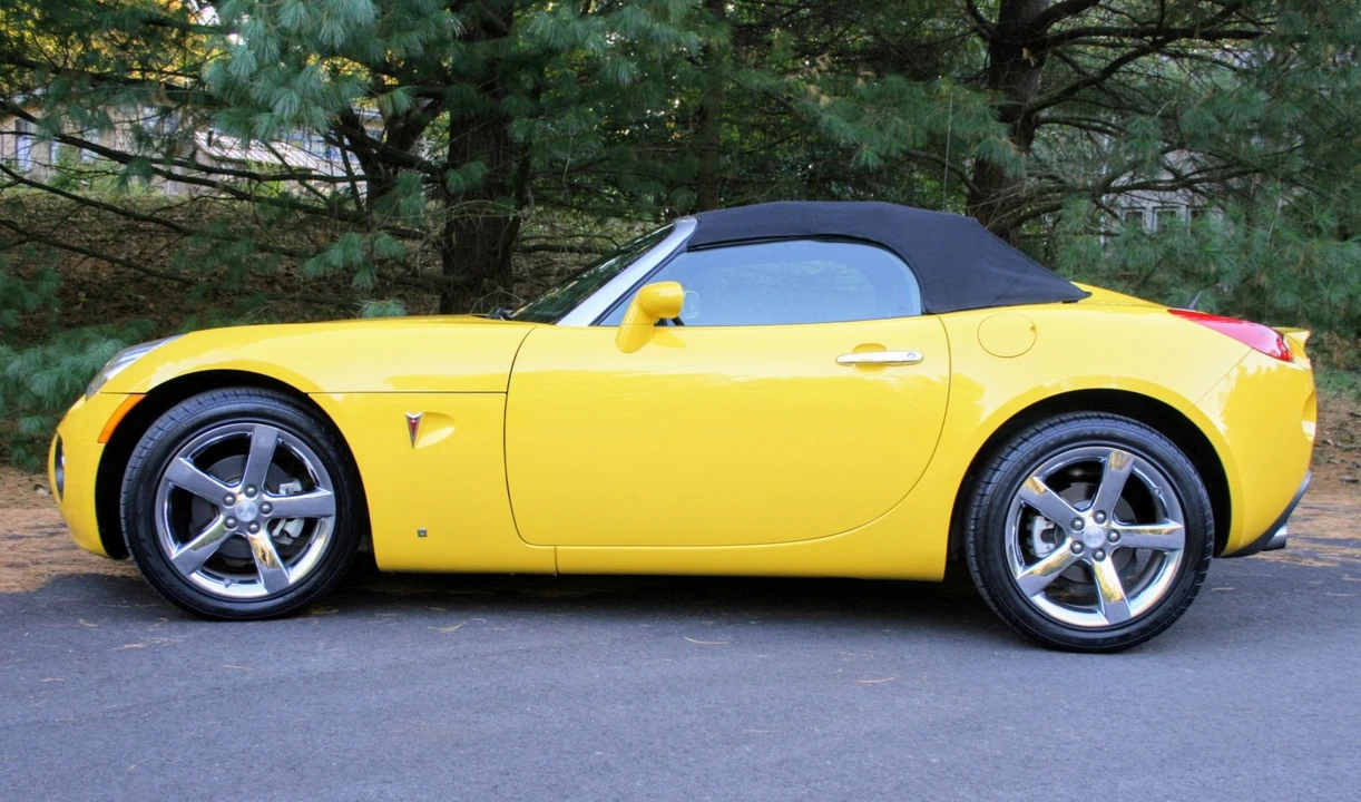 2008 Pontiac Solstice GXP - Image 7 of 31