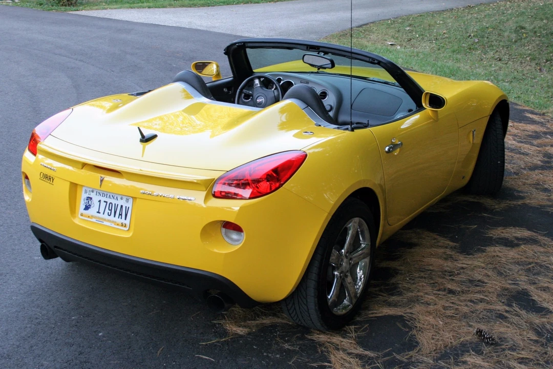 2008 Pontiac Solstice GXP - Image 11 of 31