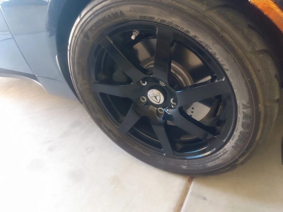 2008 Tesla Roadster - Image 22 of 31
