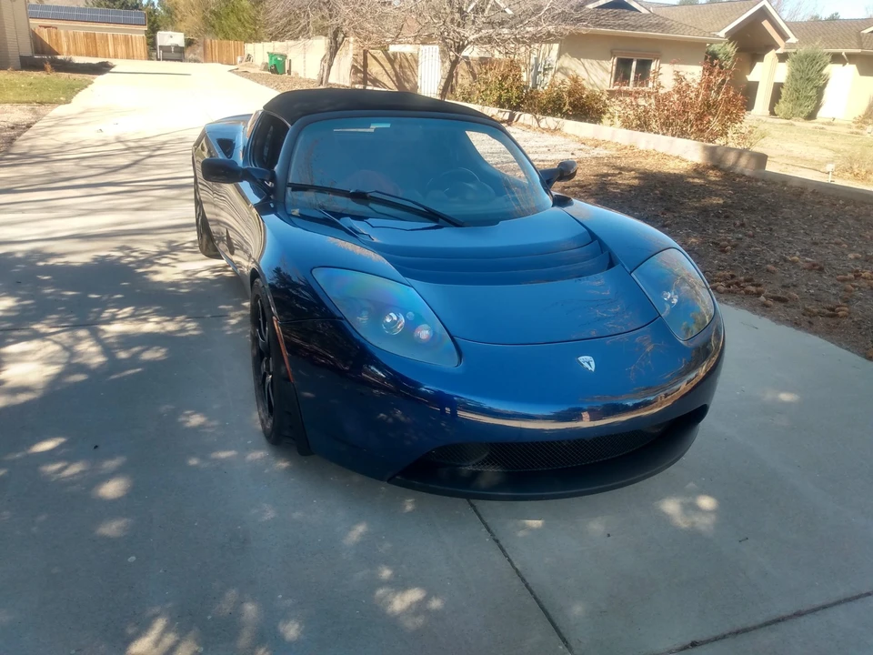 2008 Tesla Roadster - Image 11 of 31