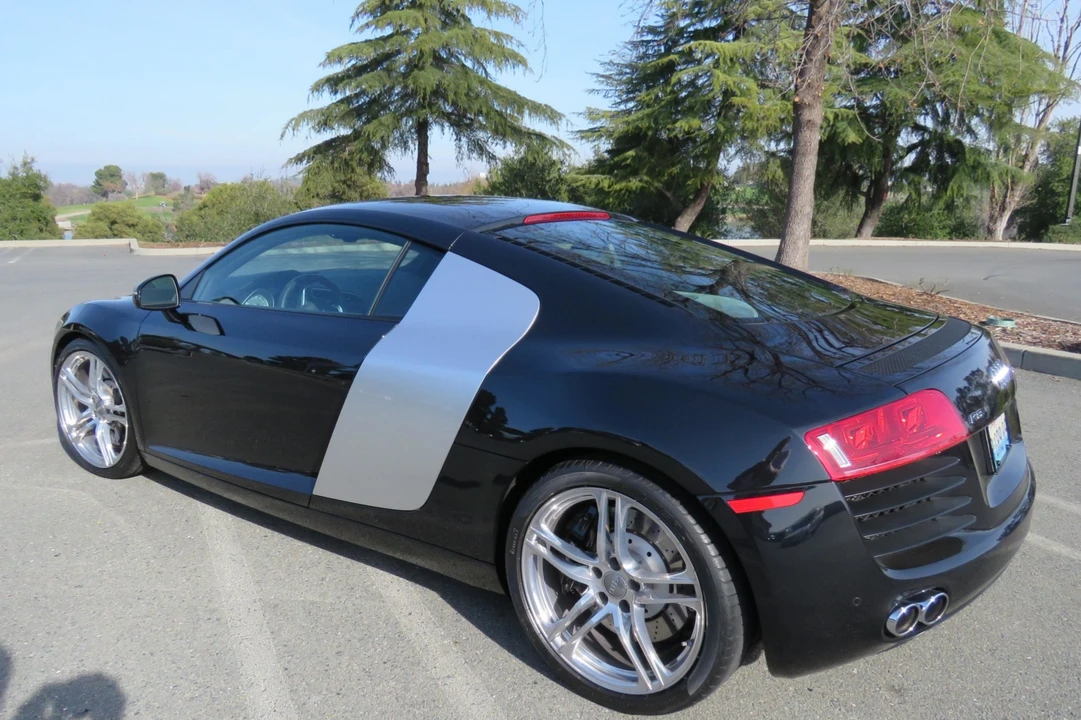 2009 Audi 42 R8 - Image 8 of 31