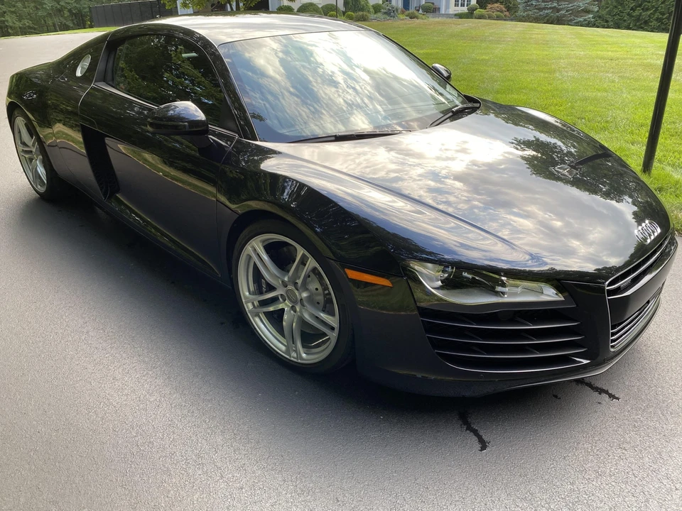 2009 Audi 42 R8 - Image 9 of 31