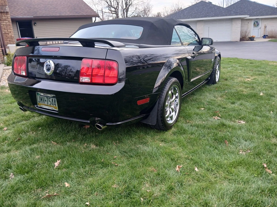 2009 Ford S197 Mustang - Image 16 of 31