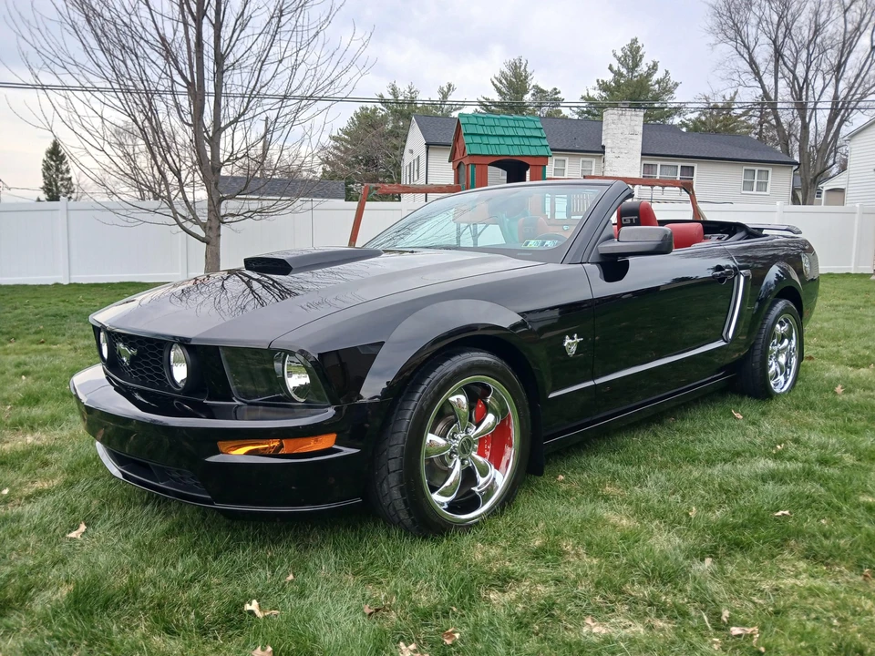 2009 Ford S197 Mustang - Image 12 of 31