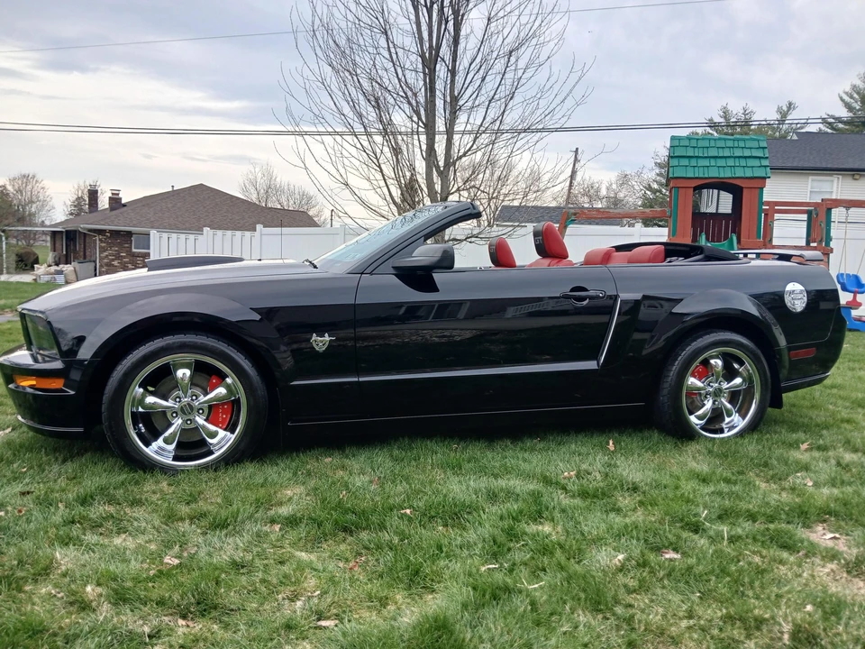 2009 Ford S197 Mustang - Image 11 of 31