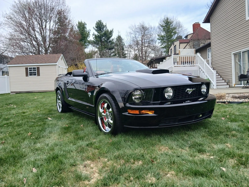 2009 Ford S197 Mustang - Image 3 of 31