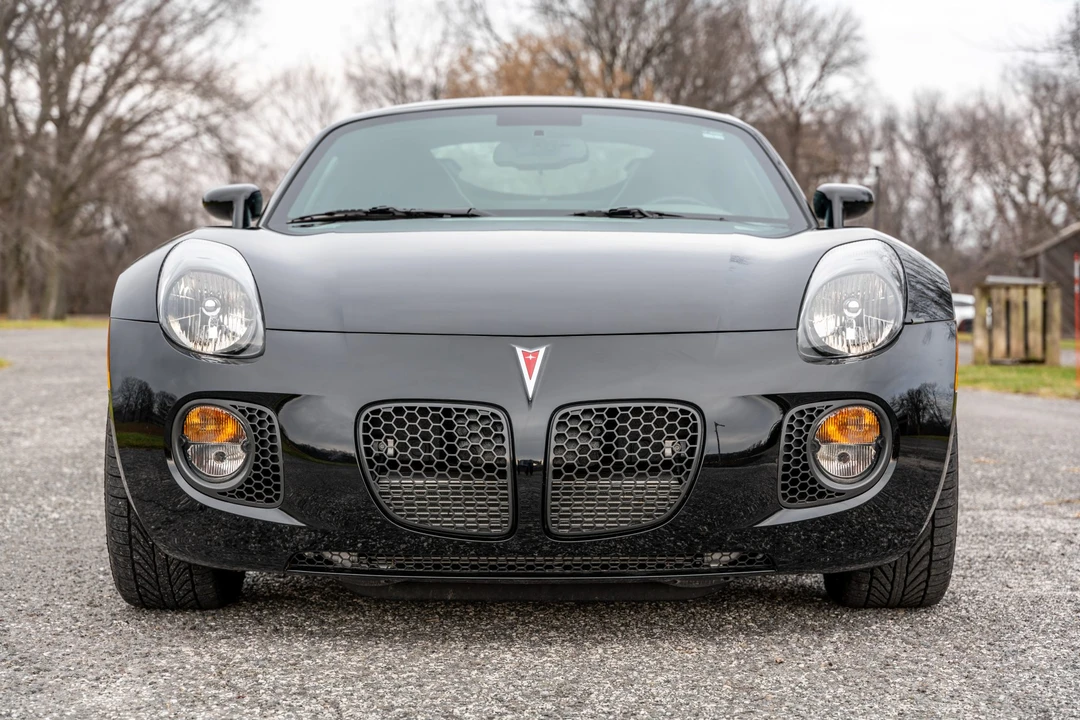 2009 Pontiac Solstice GXP - Image 10 of 31