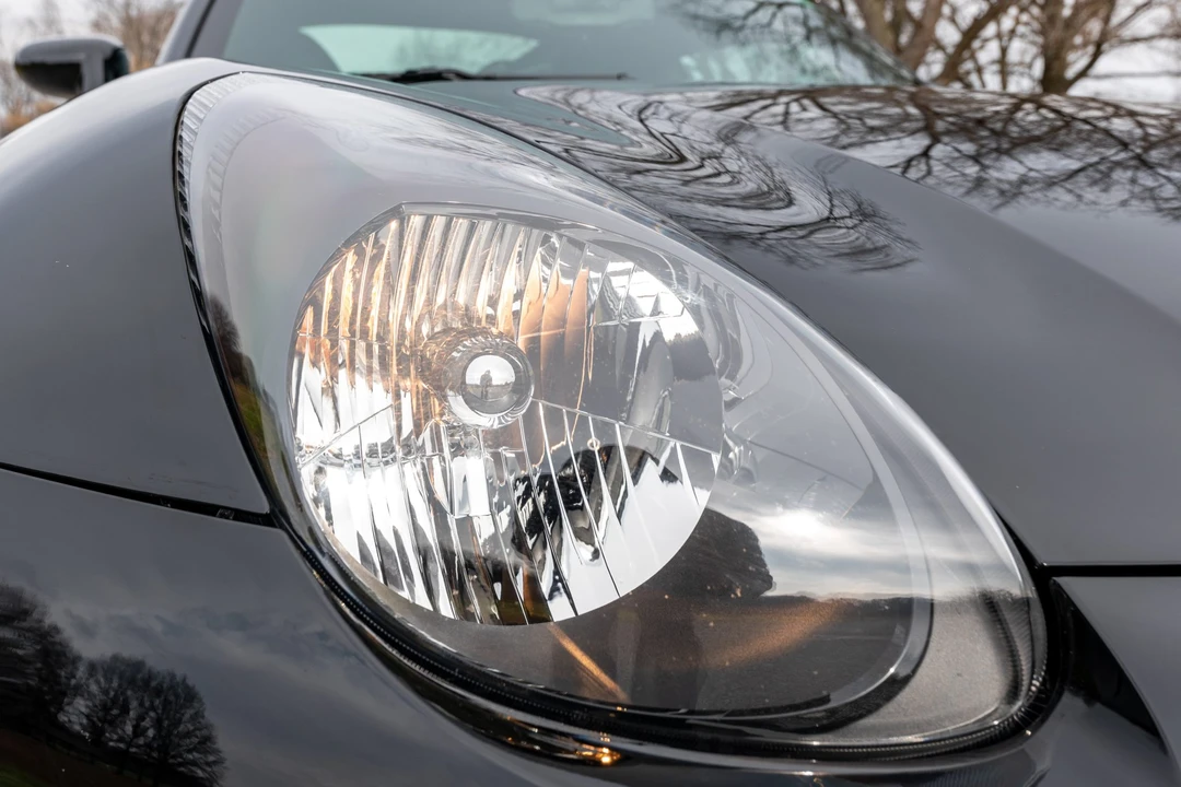 2009 Pontiac Solstice GXP - Image 20 of 31