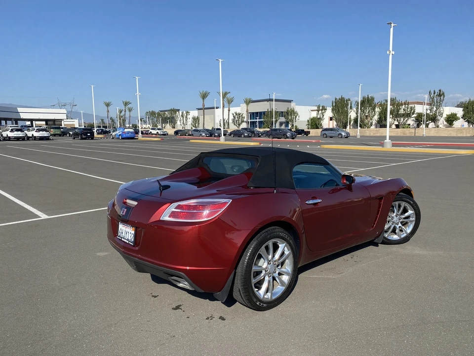 2009 Saturn Sky - Image 9 of 31