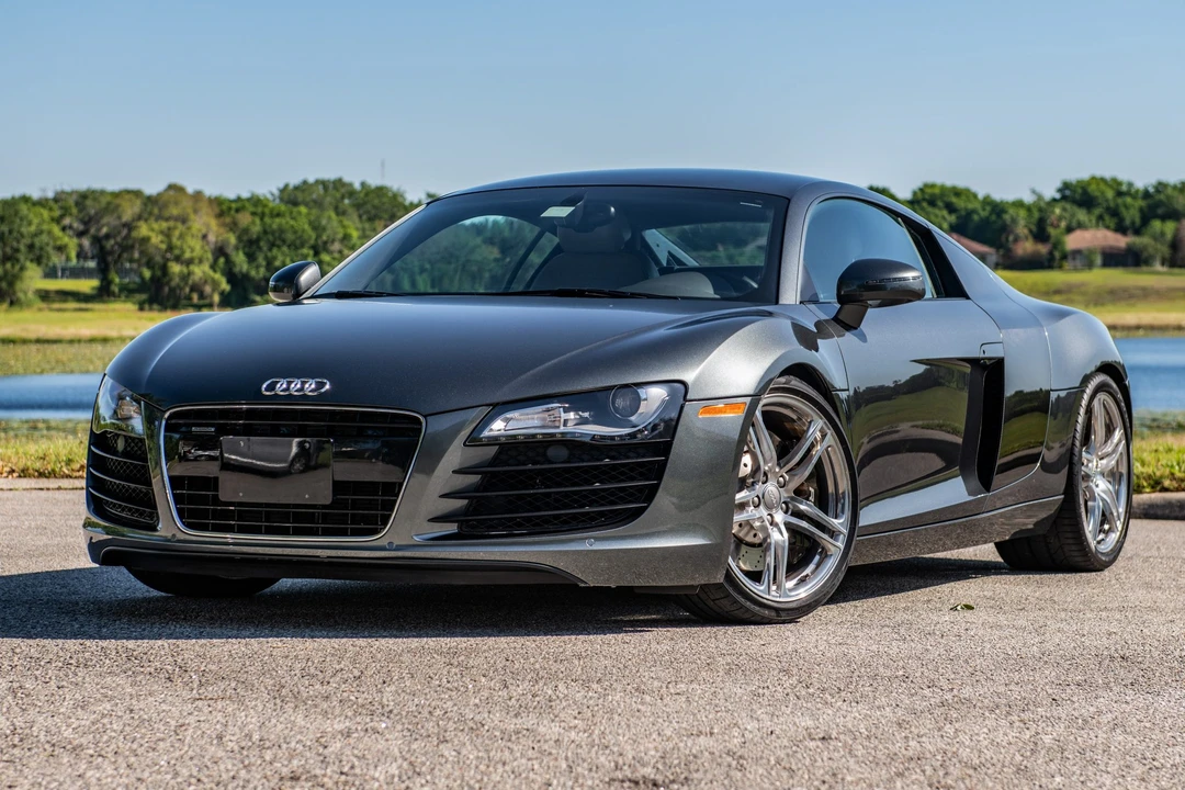 2010 Audi 42 R8 - Image 2 of 31