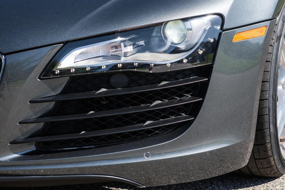 2010 Audi 42 R8 - Image 22 of 31