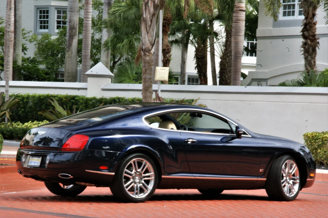 2010 Bentley Continental GT 1st Gen - Image 16 of 31