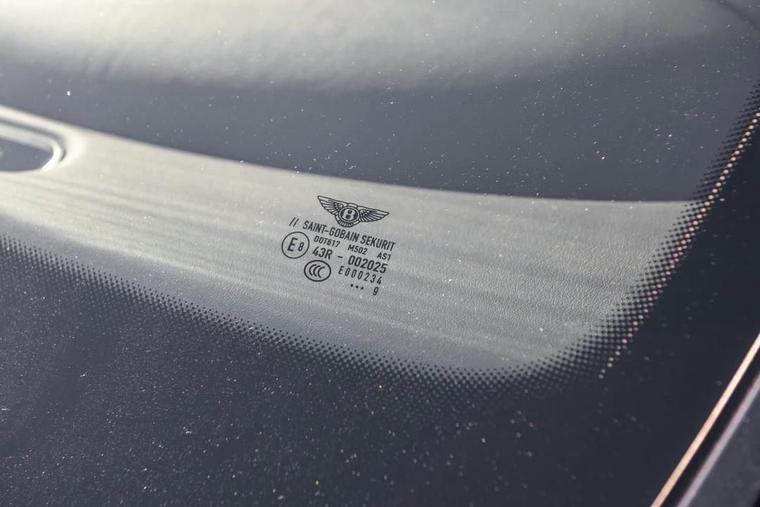 2010 Bentley Continental GTC - Image 30 of 31