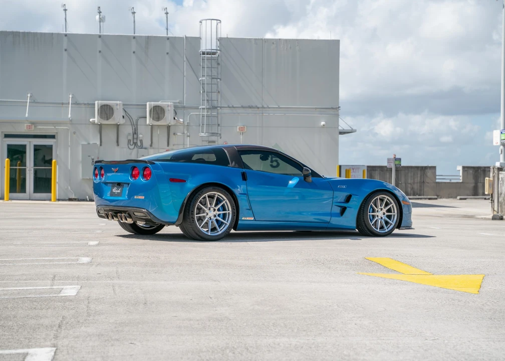 2010 Chevrolet Corvette C6 ZR1 - Image 18 of 31