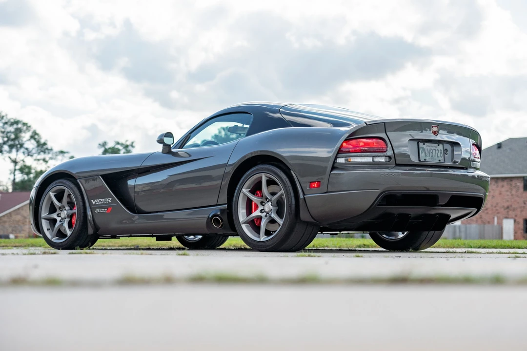 2010 Dodge Viper 4th Gen - Image 13 of 31
