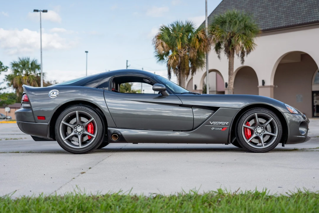 2010 Dodge Viper 4th Gen - Image 7 of 31