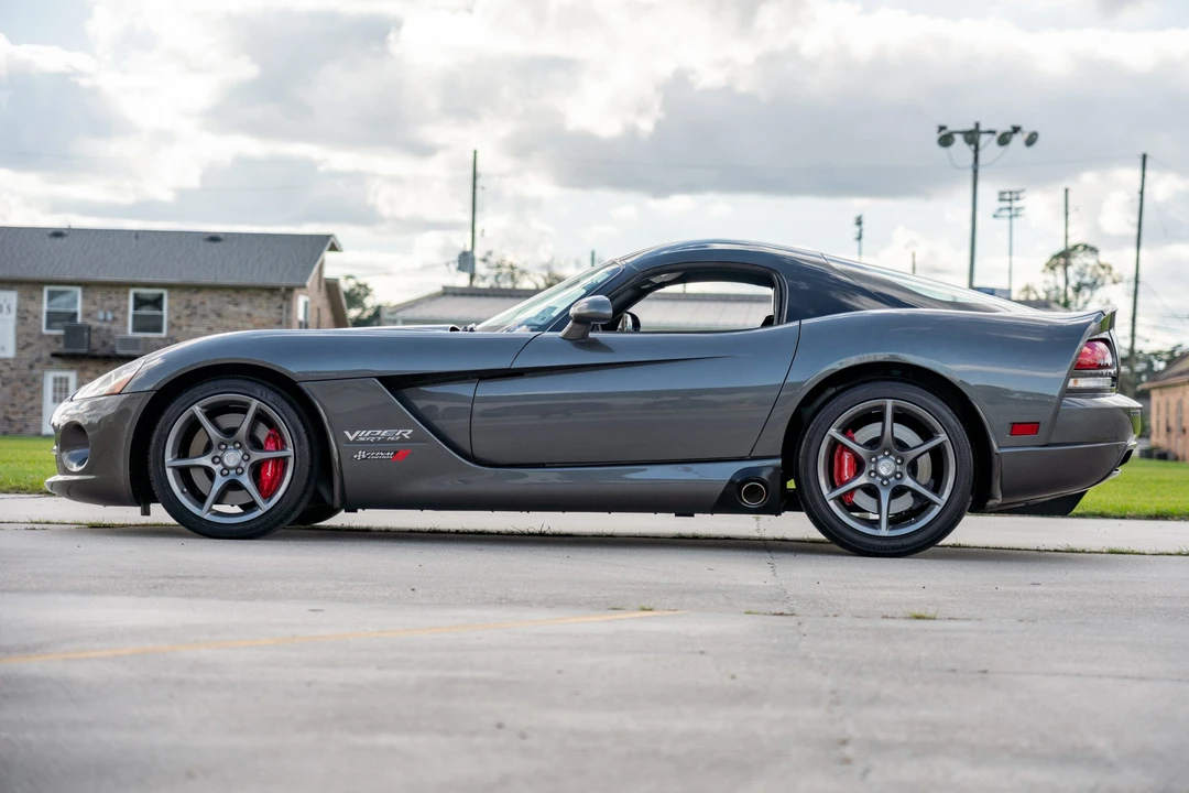 2010 Dodge Viper 4th Gen - Image 14 of 31