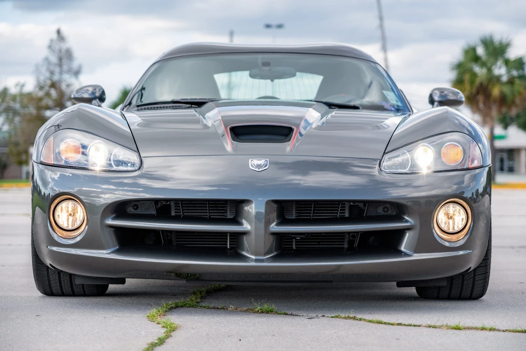 2010 Dodge Viper 4th Gen - Image 4 of 31