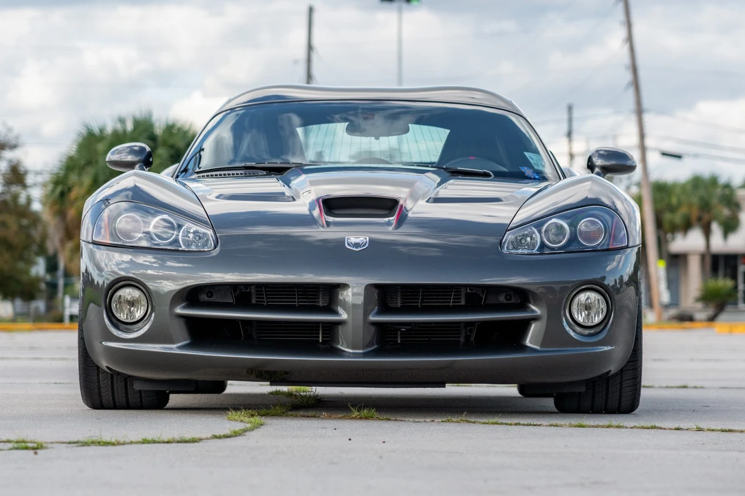 2010 Dodge Viper 4th Gen - Image 3 of 31
