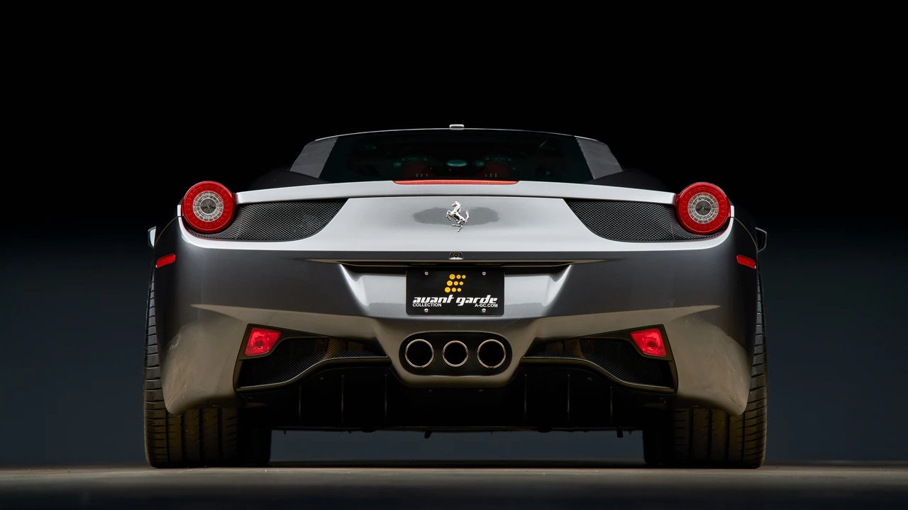 2010 Ferrari 458 Italia - Image 17 of 31
