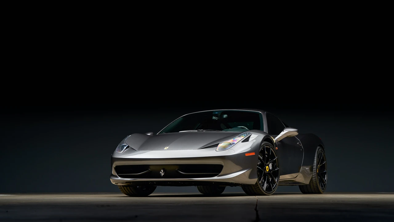2010 Ferrari 458 Italia - Image 7 of 31