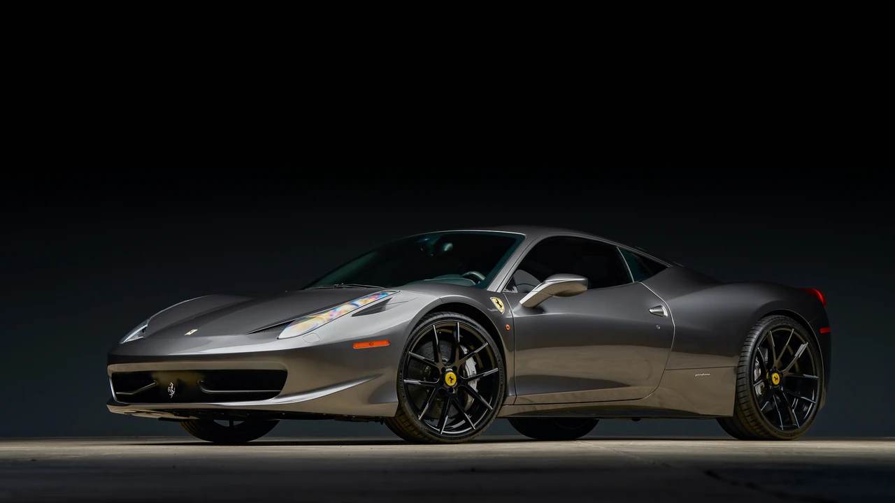 2010 Ferrari 458 Italia - Image 9 of 31