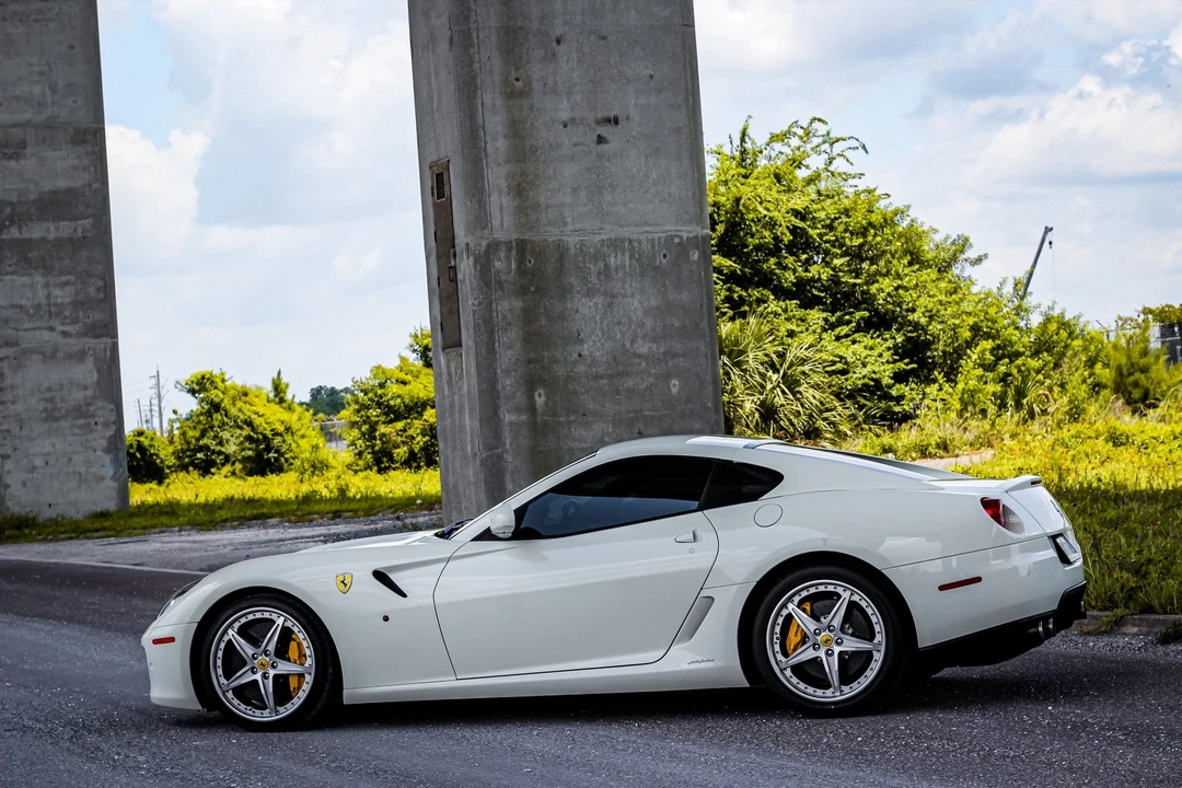 2010 Ferrari 599 GTB Fiorano - Image 4 of 31