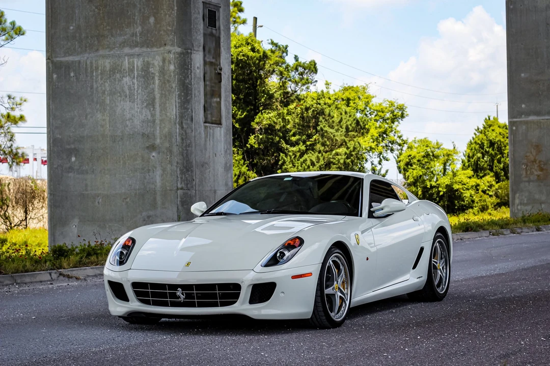 2010 Ferrari 599 GTB Fiorano - Image 2 of 31