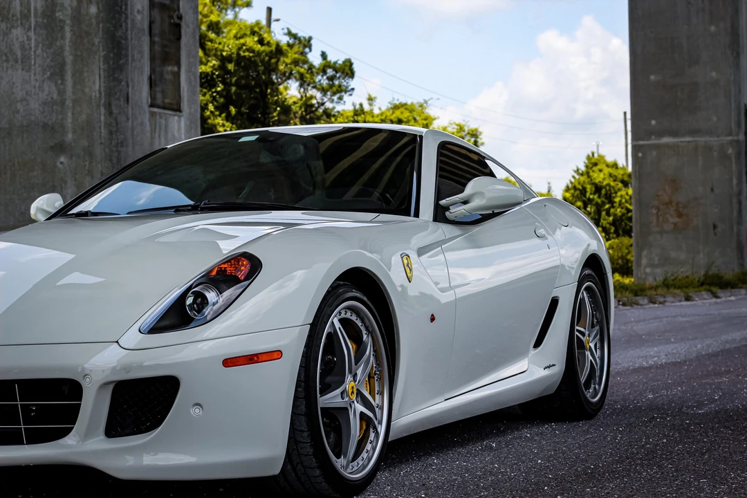 2010 Ferrari 599 GTB Fiorano - Image 13 of 31